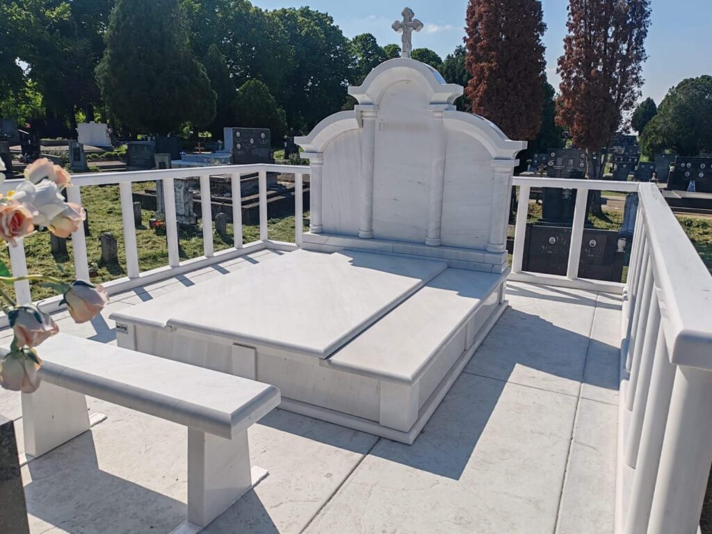 Katalog nadgrobnih spomenika, nadgrobni spomenici izrada kamenorezacka radnja krusevac, Kuzman