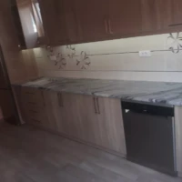 Granitne i mermerne kuhinje, kuhinjska stolarija od kamena Kamenorezacka radnja kuzman