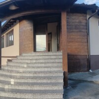 Spoljne stepenice od kamena, neklizajuce